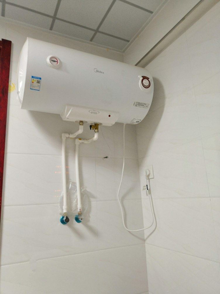 温馨一室二床房