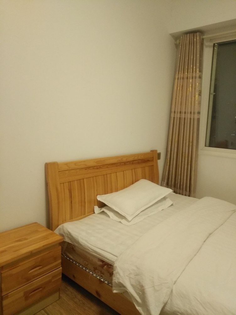 标准一室大床房