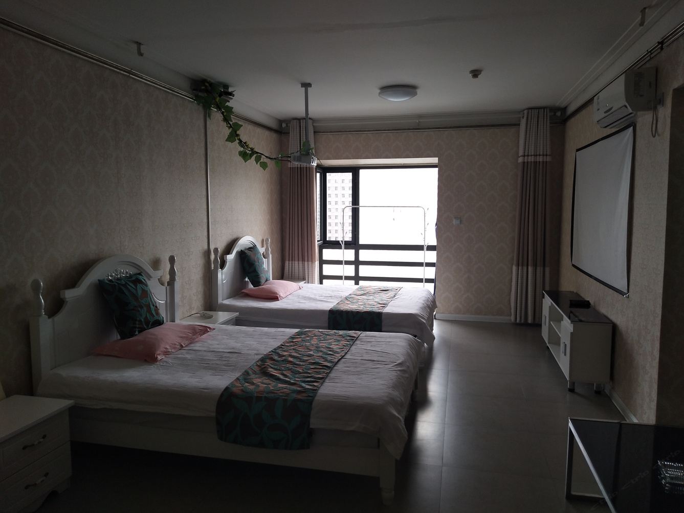 西安接待每一位顾客住的开心公寓(4号店)