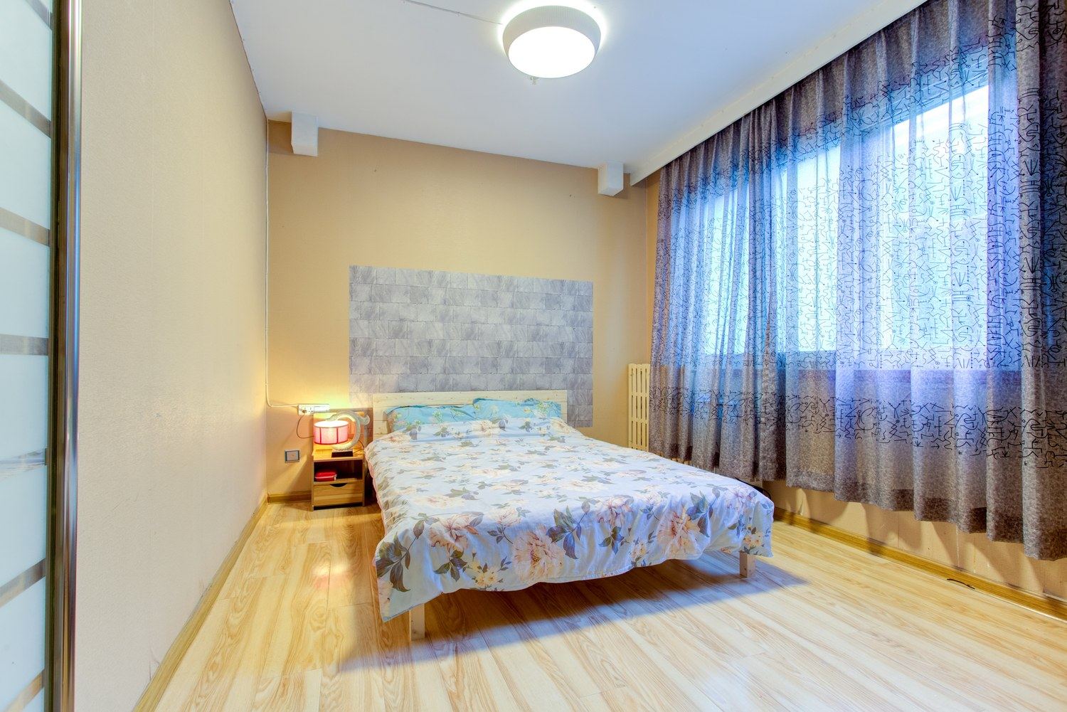 西安王小夭公寓(7号店)