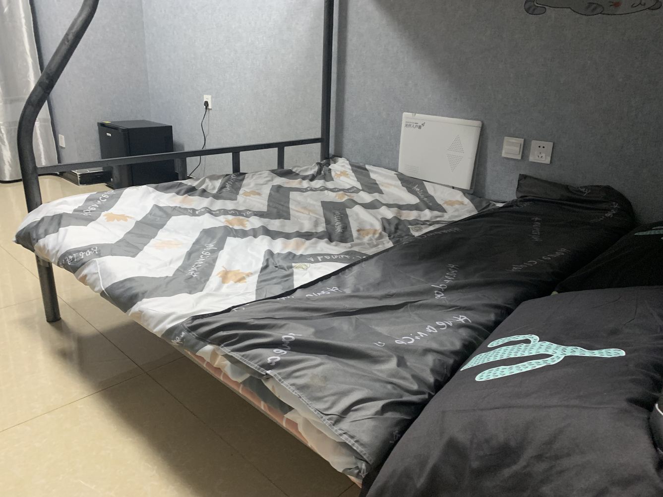 标准一室大床房