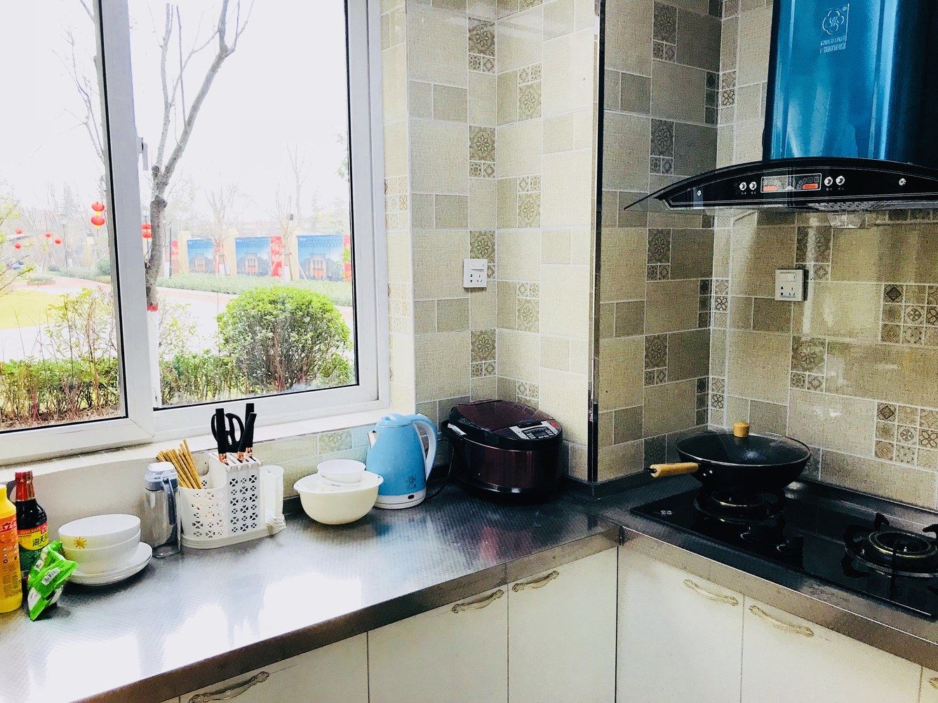 明亮三居室