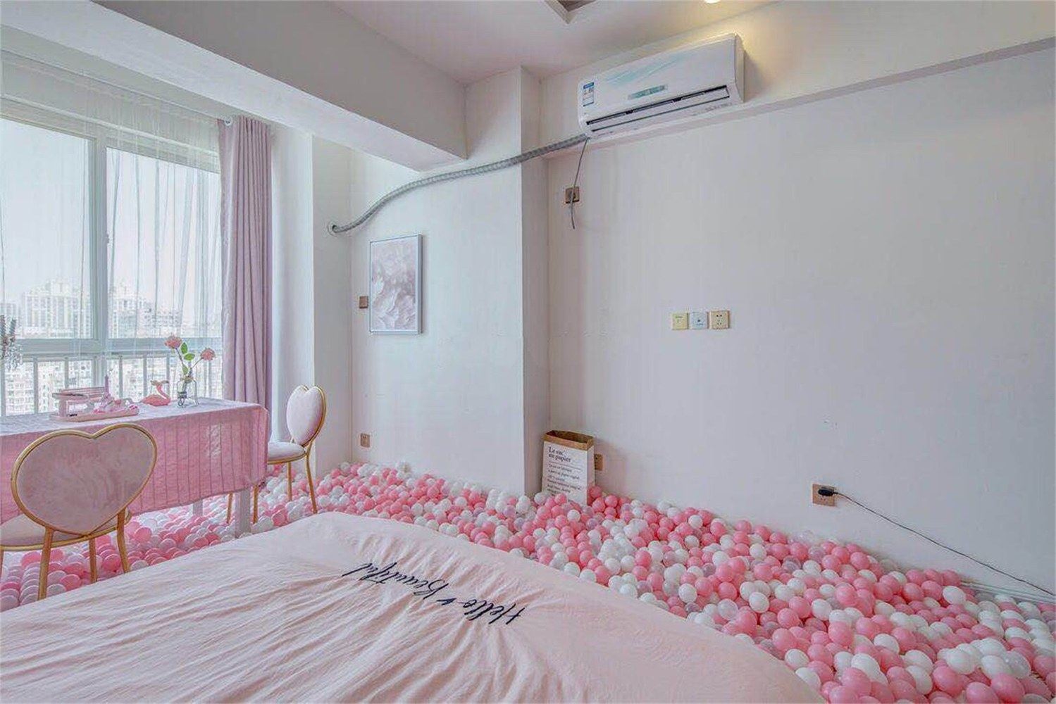 四人间