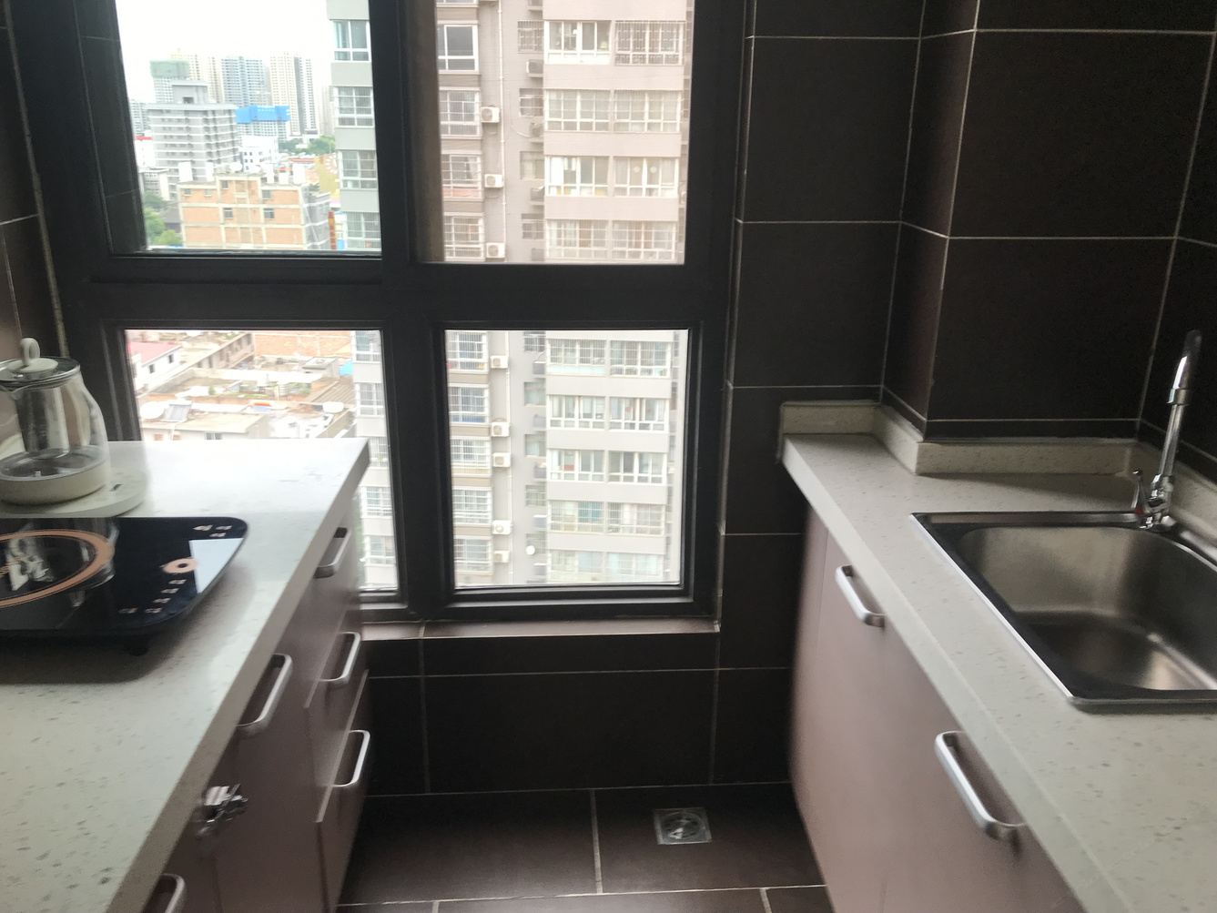 温馨之家一室大床房