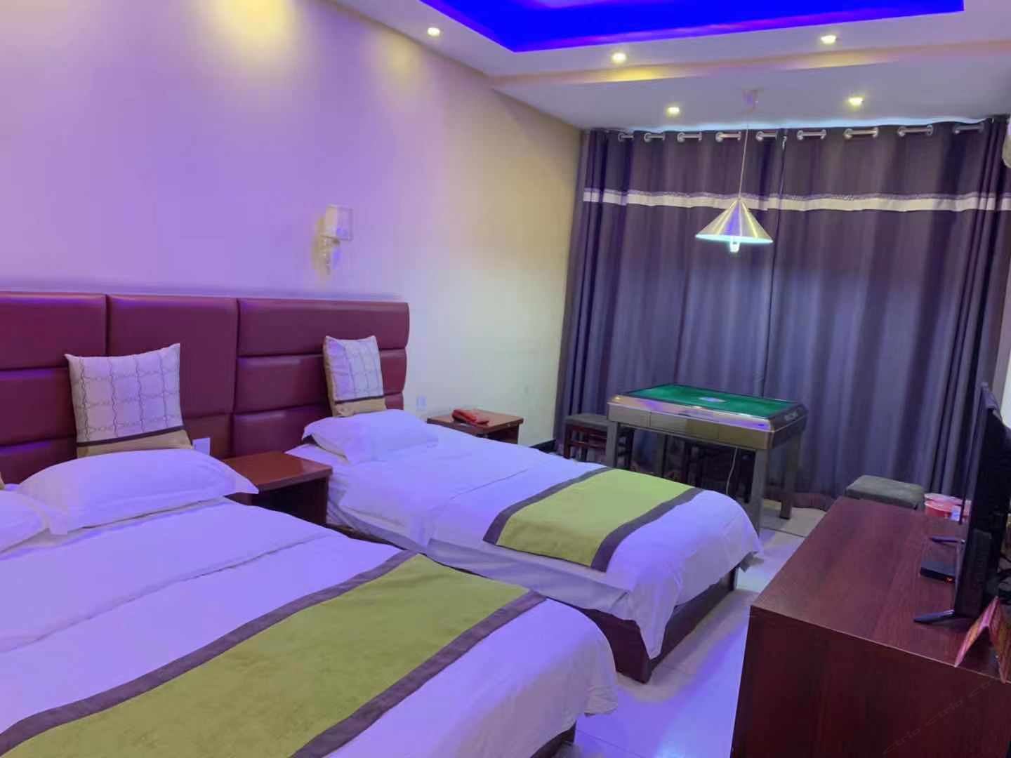 棋牌双床房