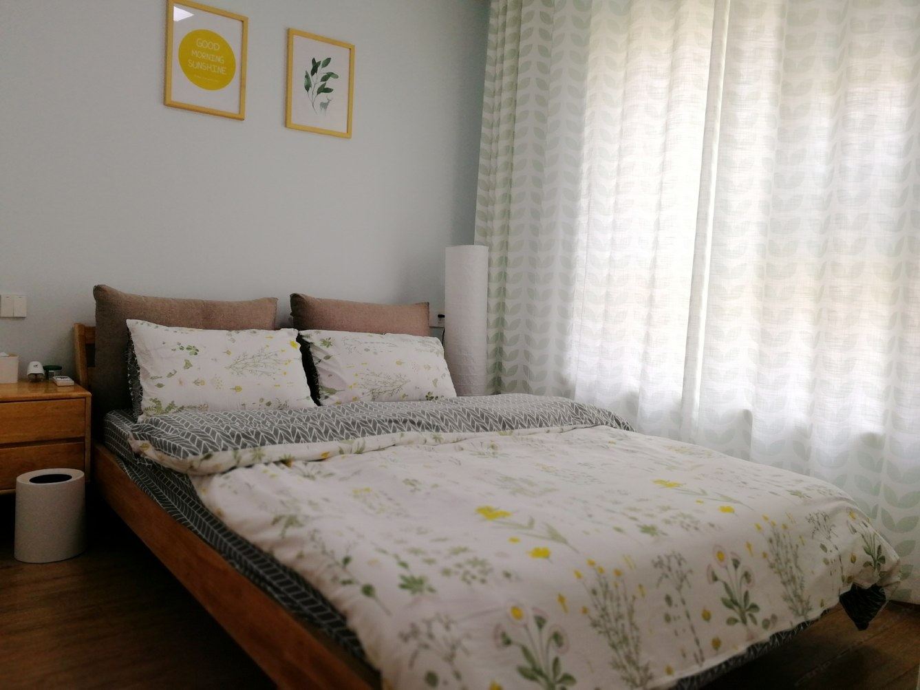 南京德馨小屋大庇天下朋友俱欢颜(3号店)