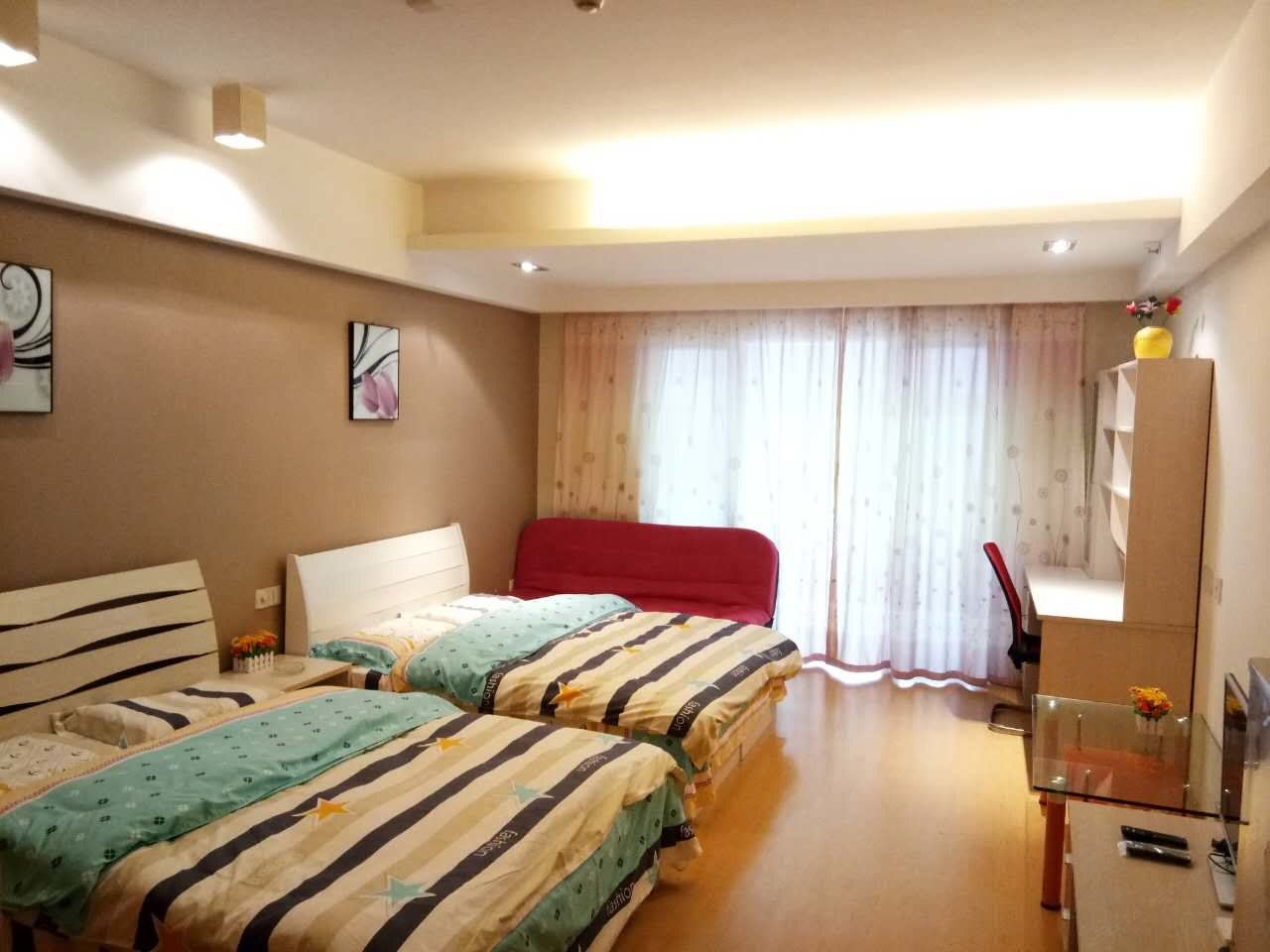 南京一宅一宿公寓(16号店)