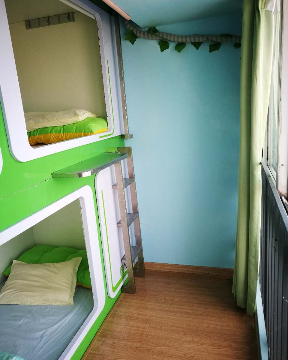 无锡优格太空舱青年旅舍