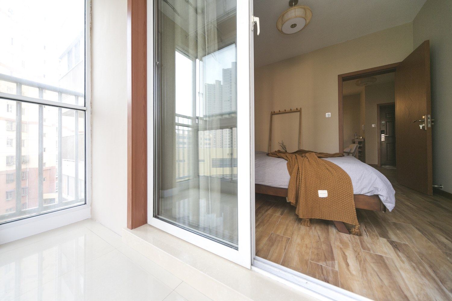 无锡鸡窝头很帅气公寓(3号店)