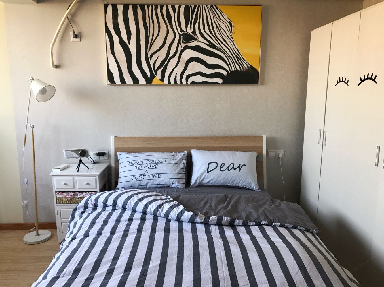 镇江豆沙的影音小屋