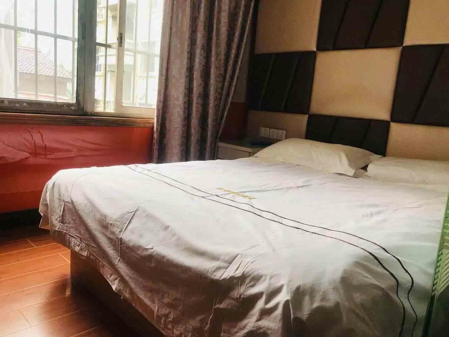 大床房
