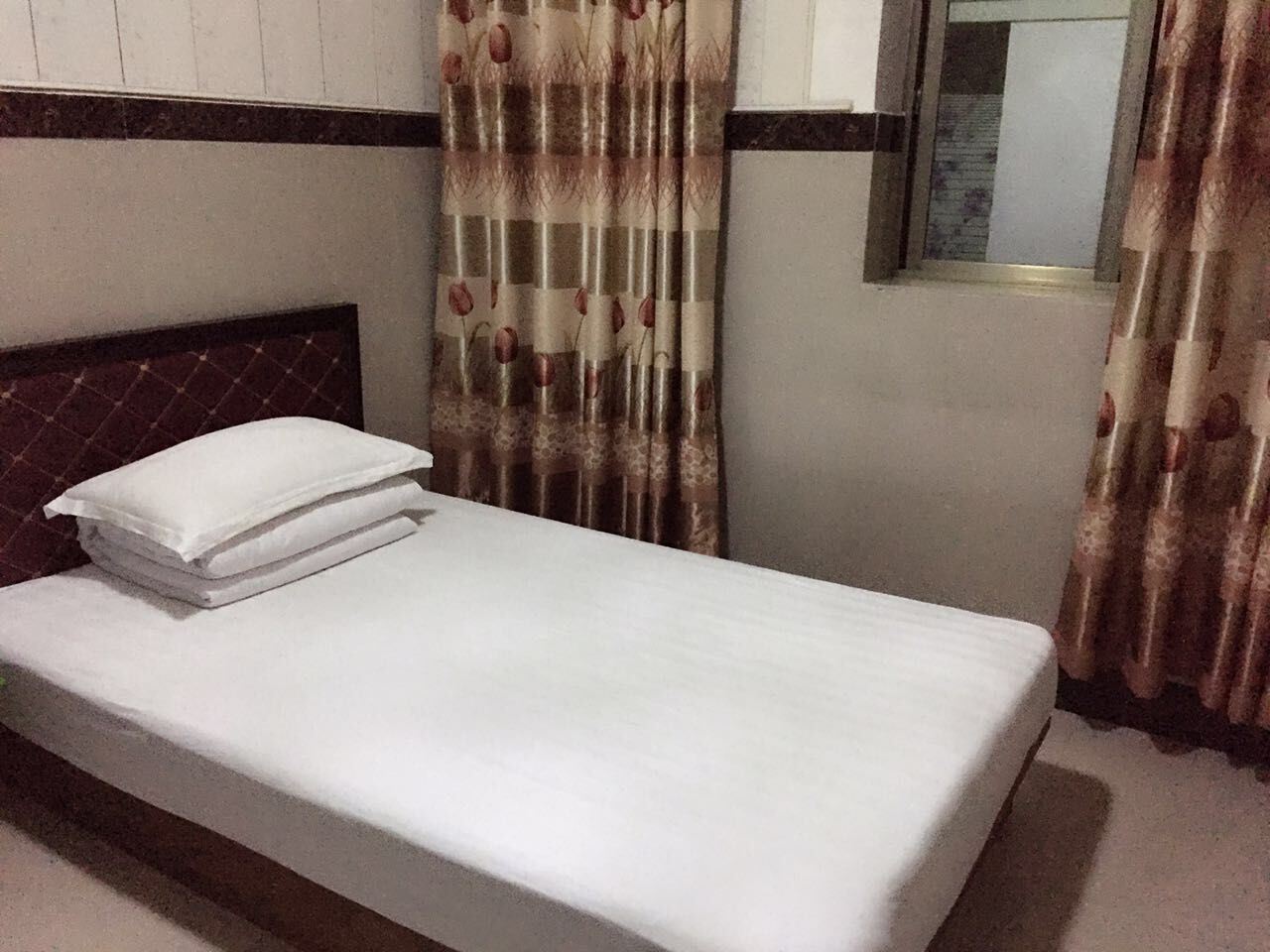 精品单人间