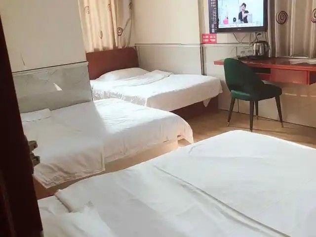 标准三人间