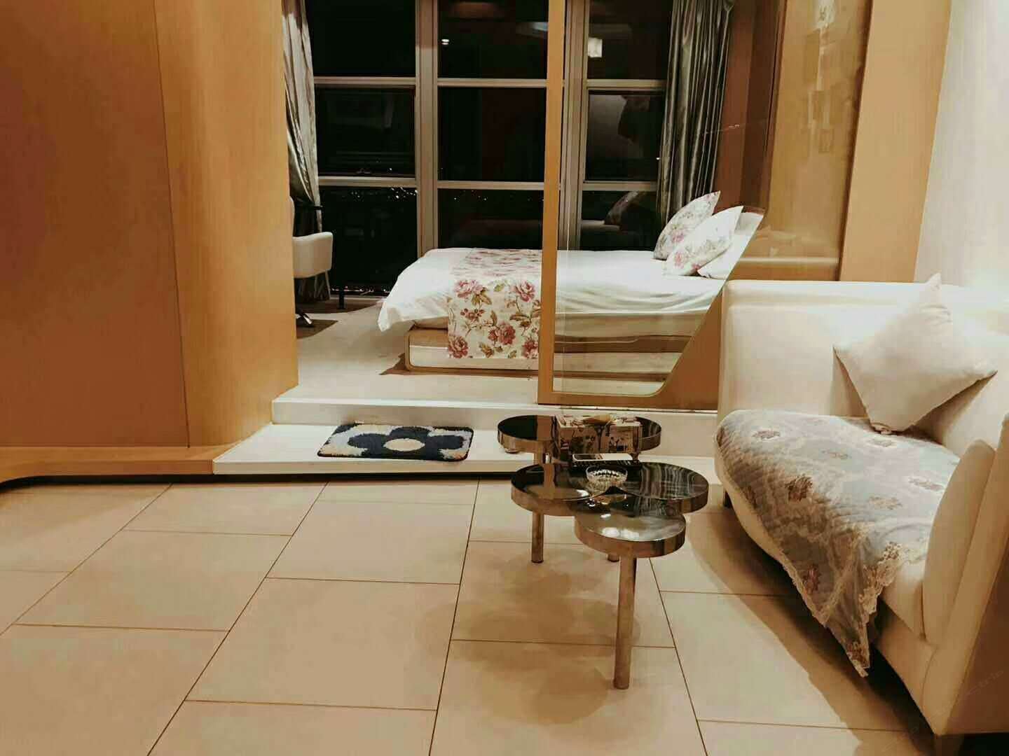 江景复式大床房