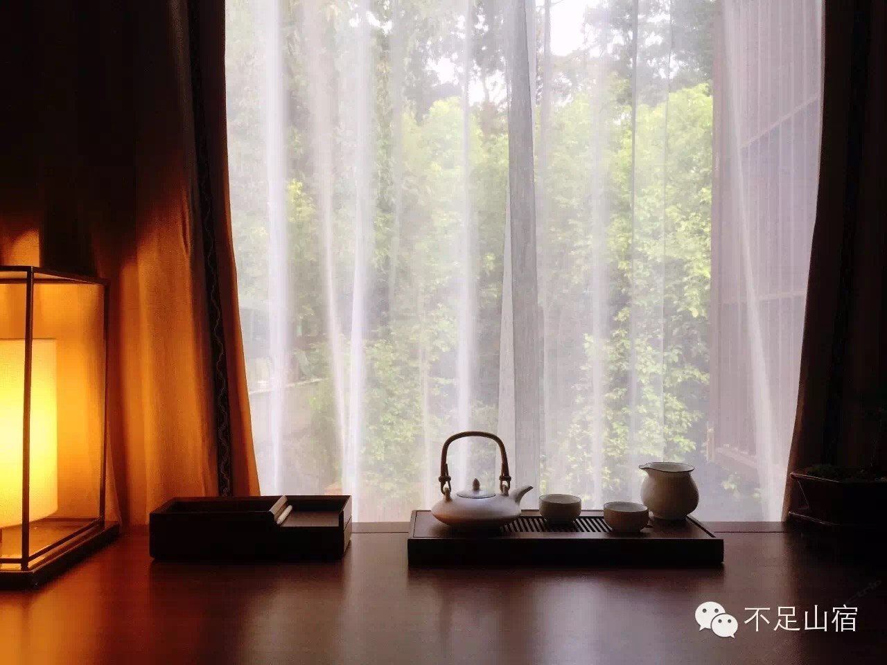 不语精致榻榻米房