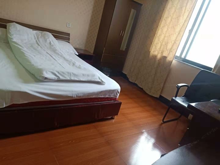 标准大床房