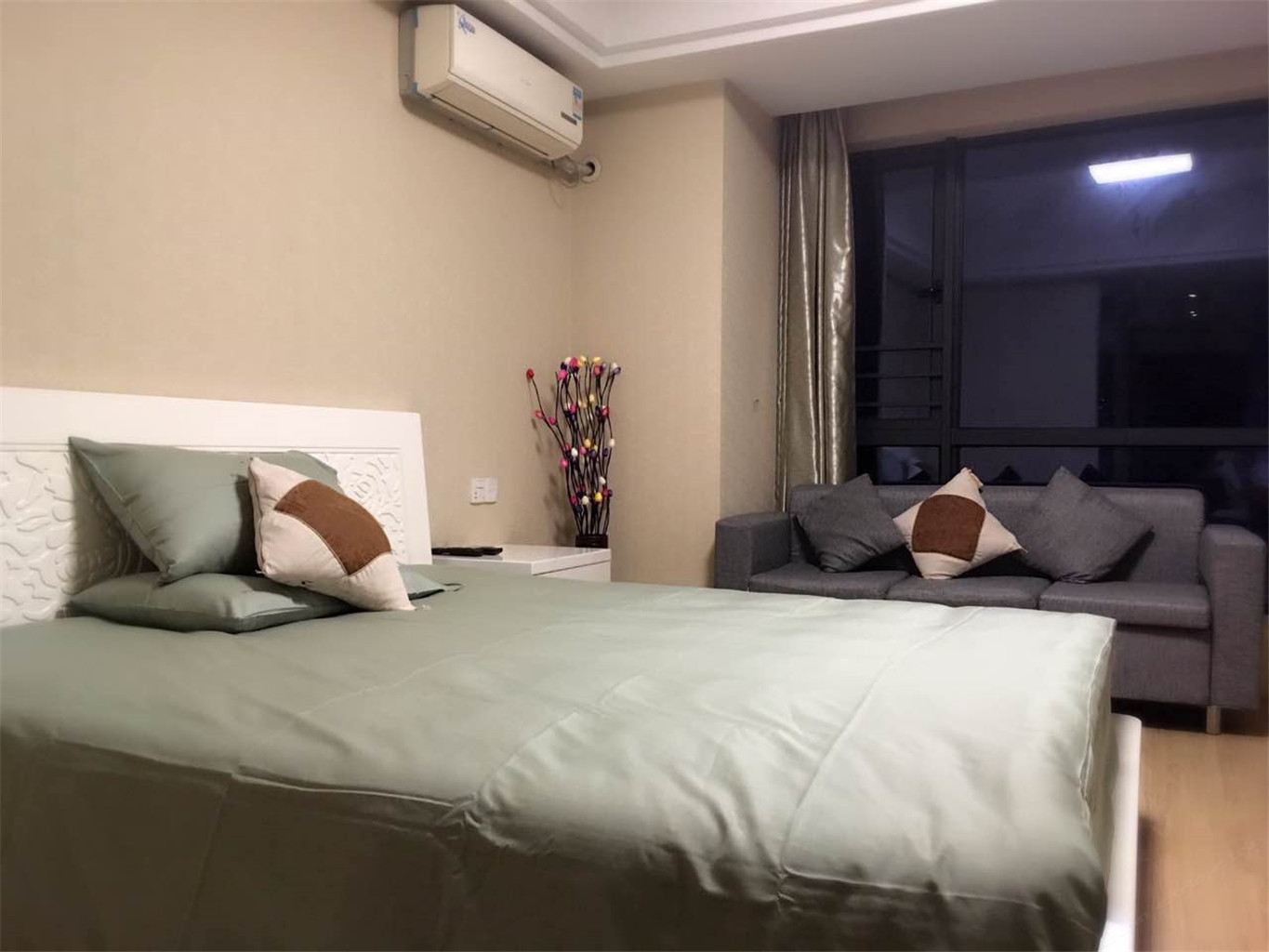 舒适大床房