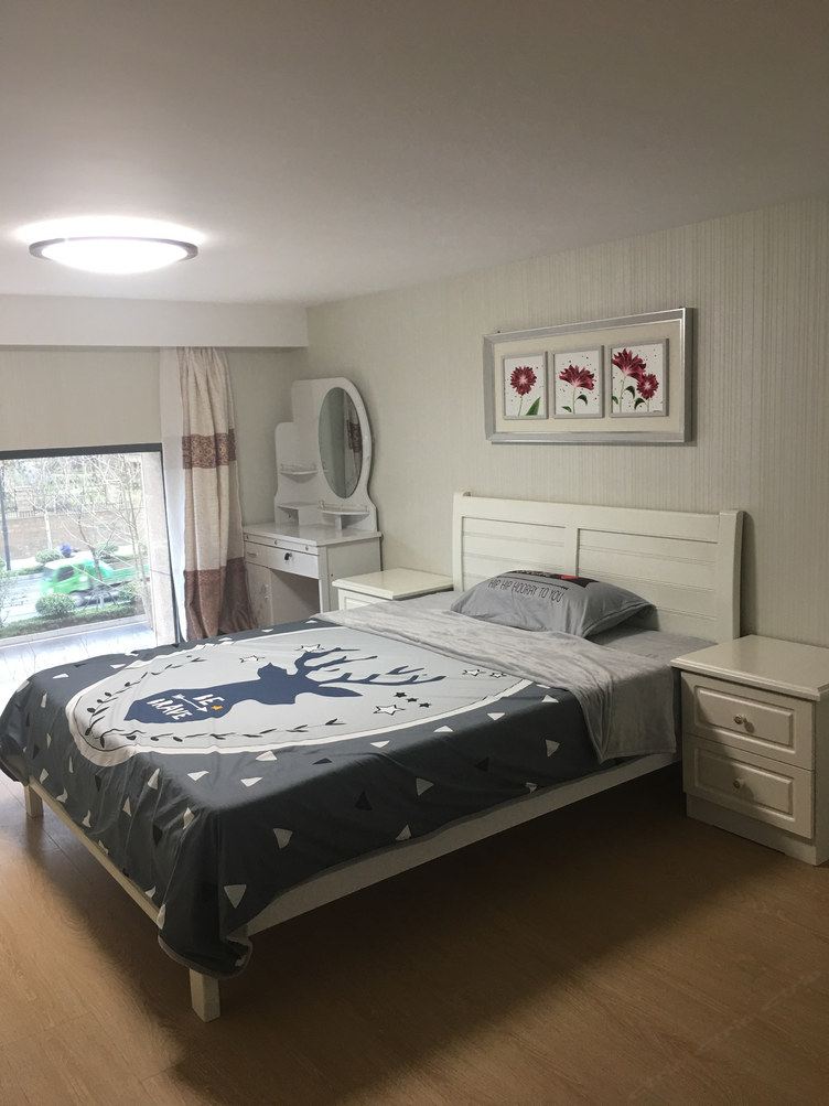 杭州李逸shome公寓