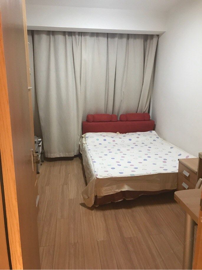 二室一厅套房(无窗)