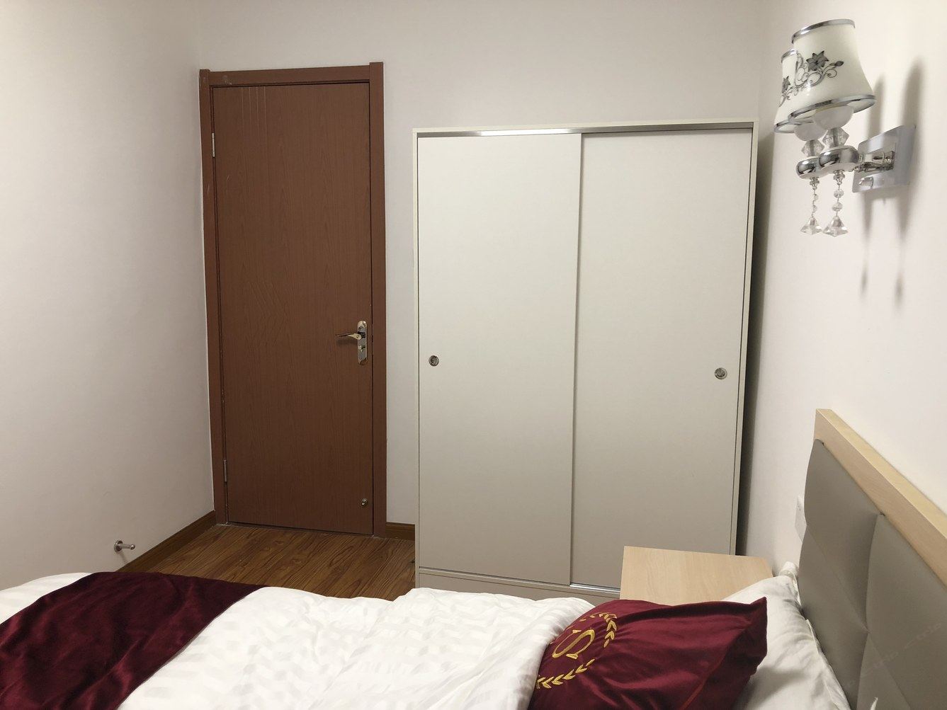 二室一厅