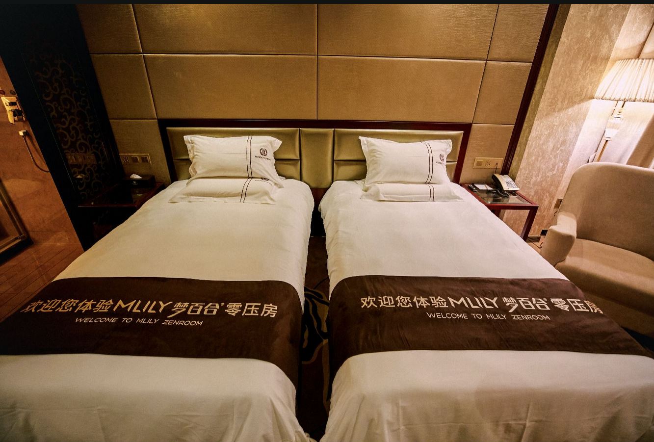 豪华零压标准房