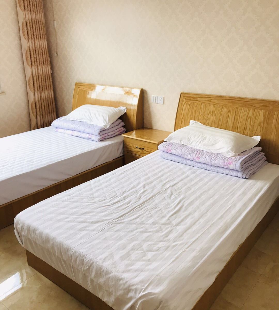 温馨农家房