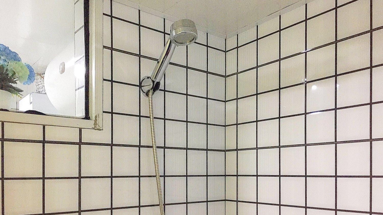 精装一室一厅套房