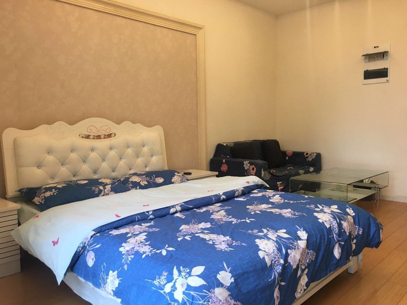 一室大床房