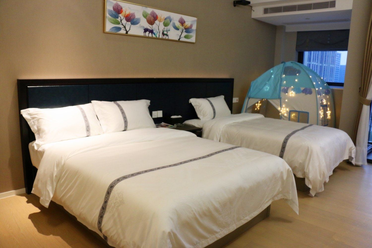 杭州西子湖畔公寓(小城隍庙分店)