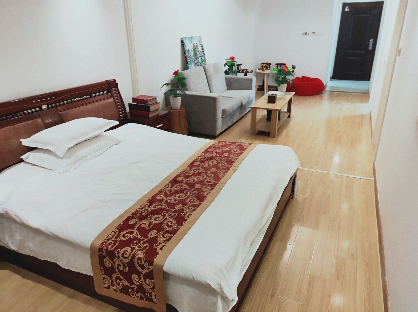 杭州妮妮妈妈1公寓(2号店)