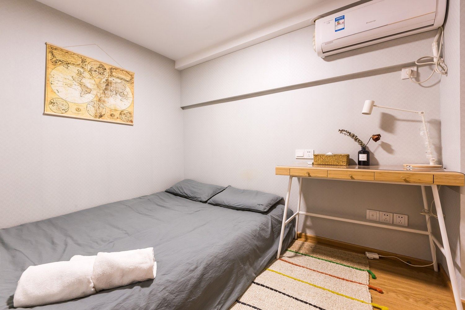 杭州莉莉安小屋d(8号店)