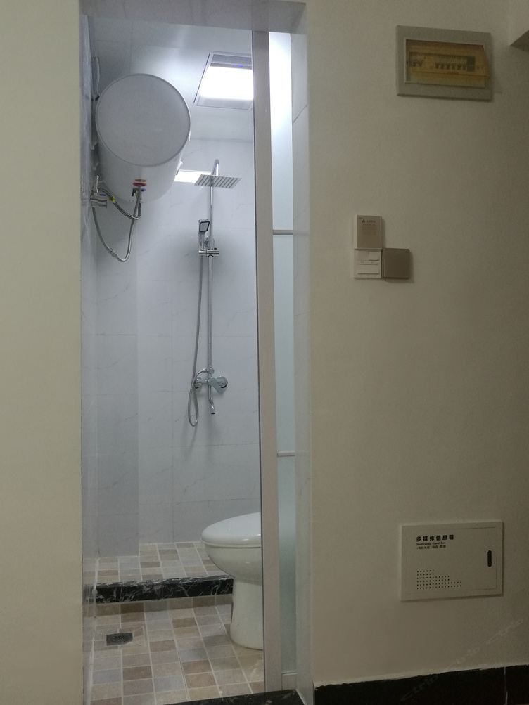 简约一室大床房