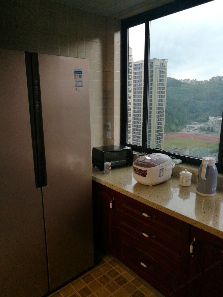 玉兰三室一厅套房