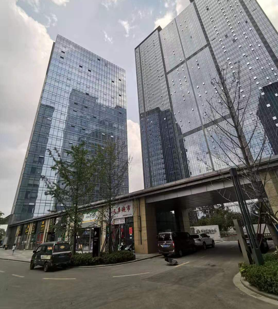 南京伊萨卡酒店公寓
