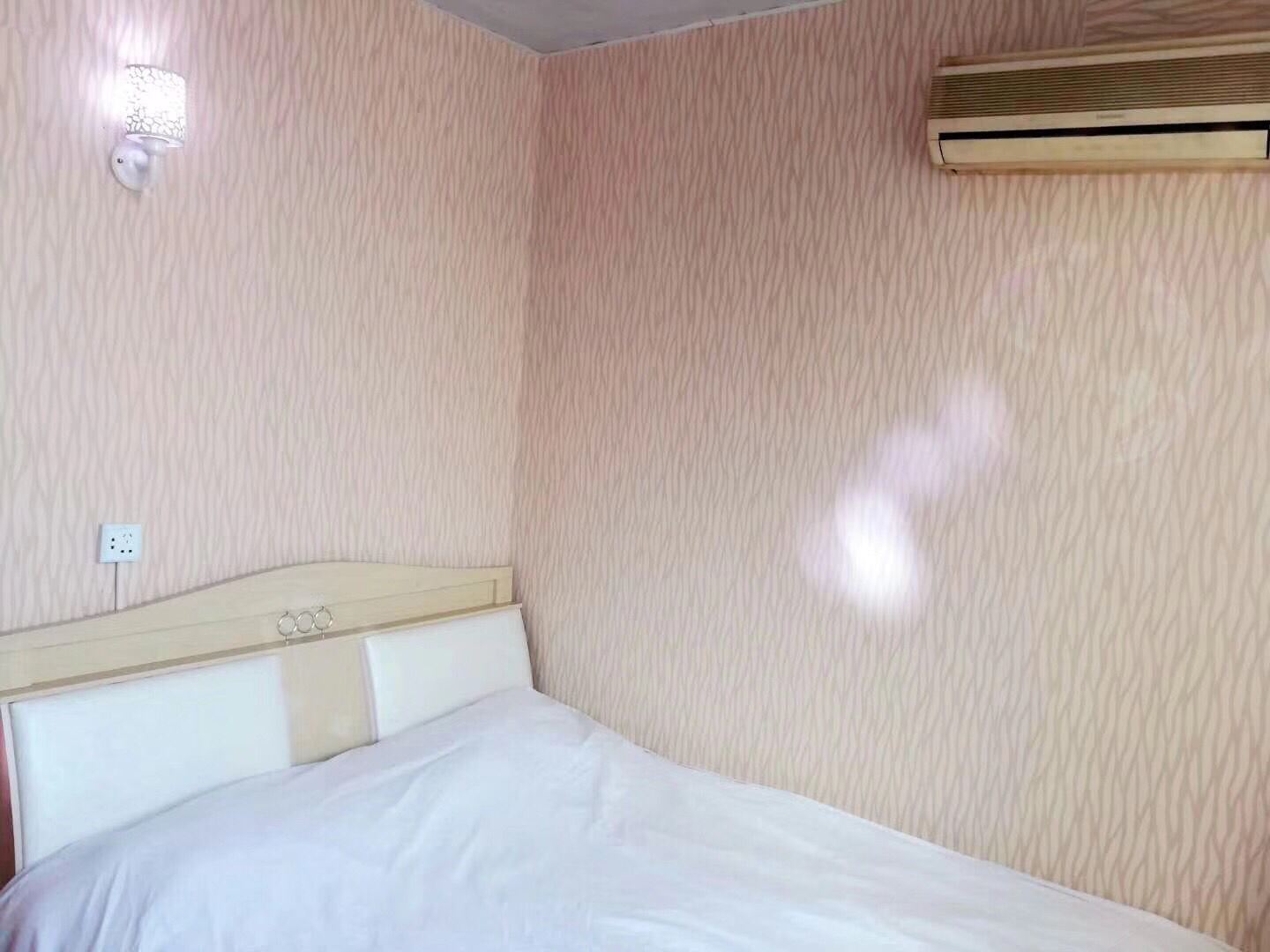 舒适大床房