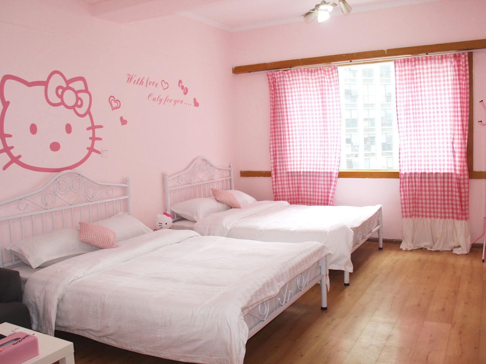 hello kitty梦幻屋