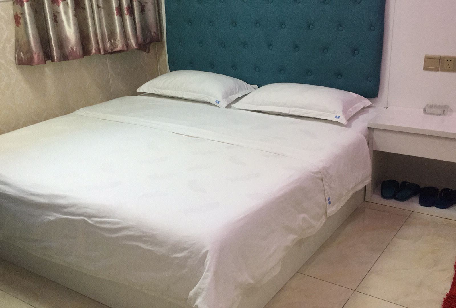 豪华大床房