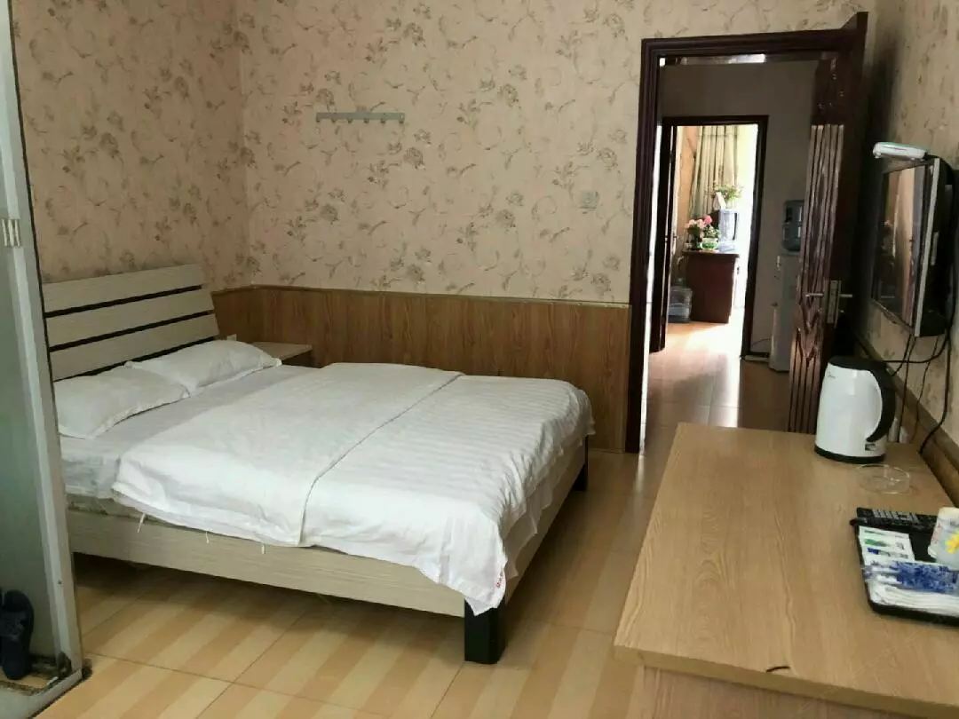 豪华单人间