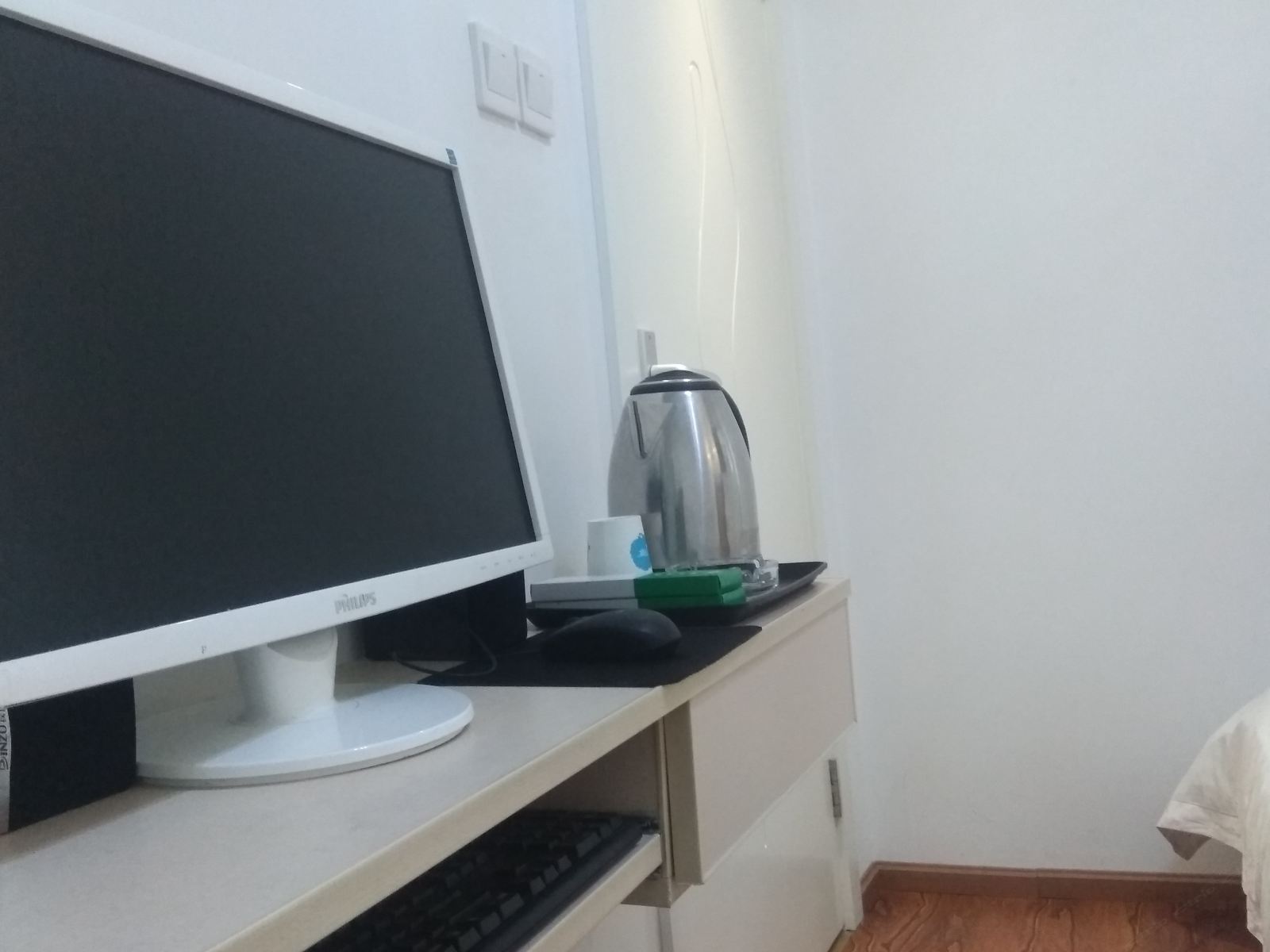 经济大床房