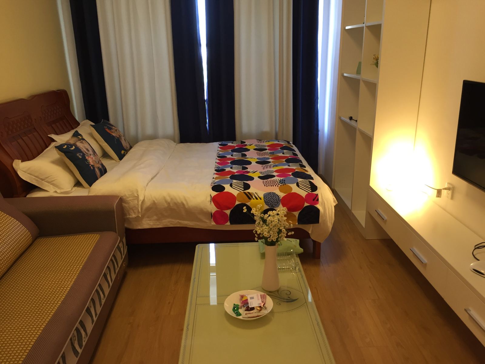 豪华大床房