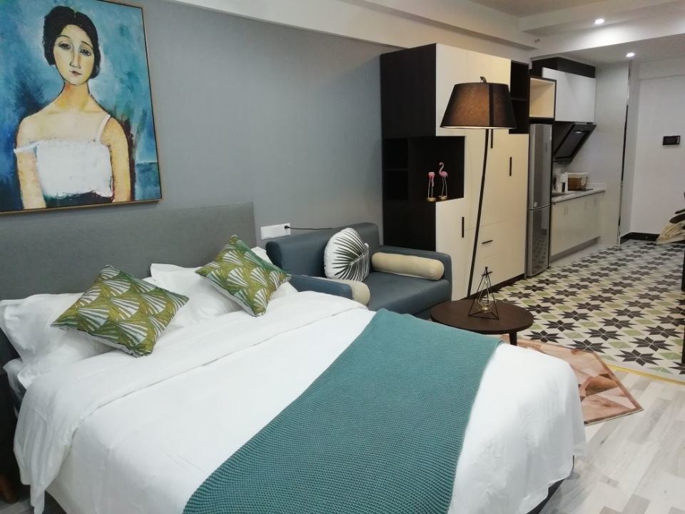 成都Smile之家公寓(广福路分店)