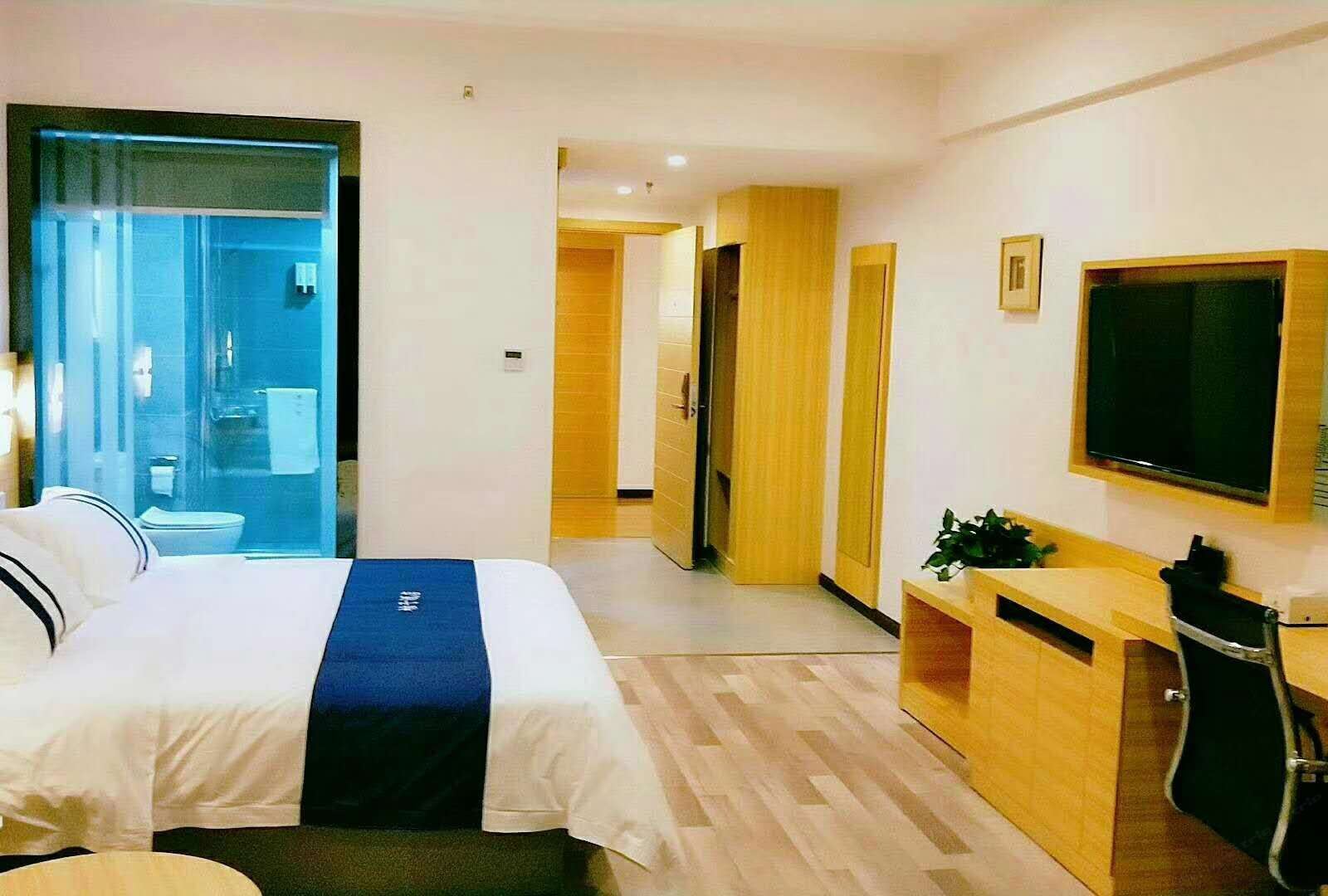 温馨大床房