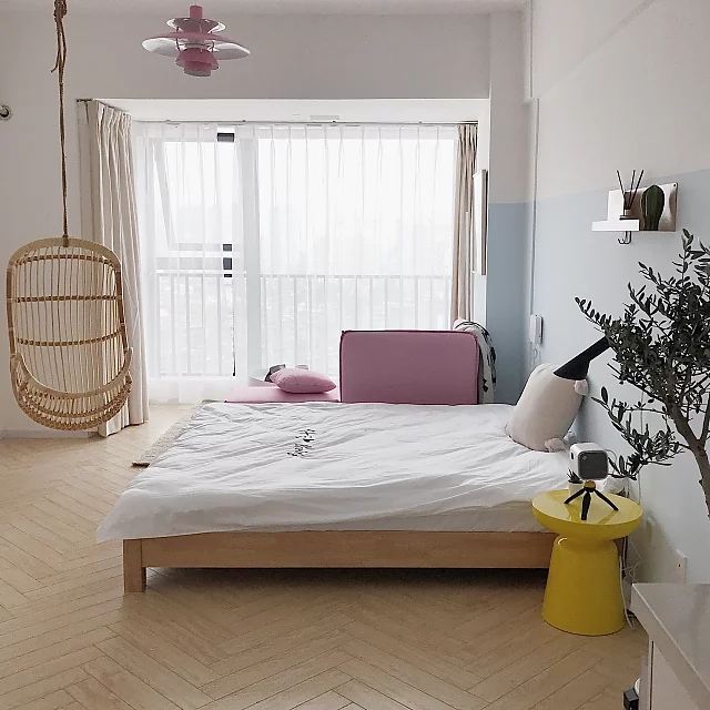 蓝粉情侣大床房