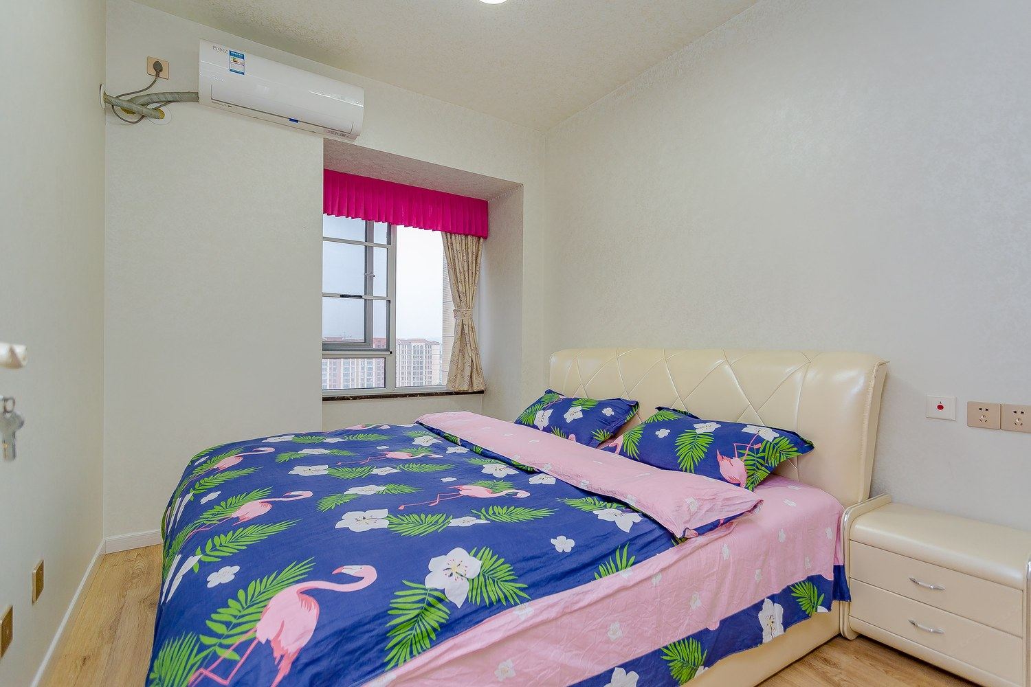 成都蒲公英之家-01公寓(4号店)