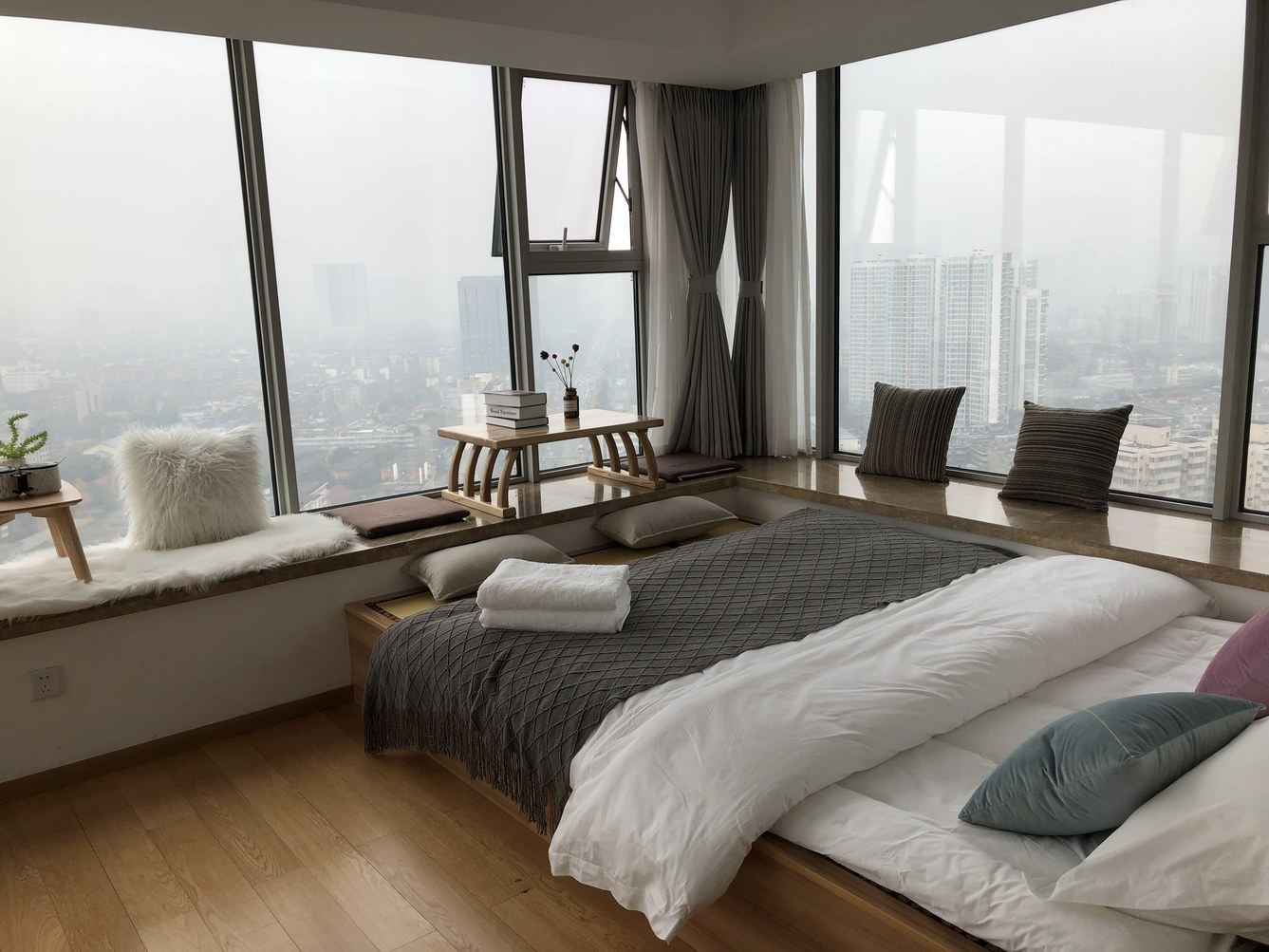 成都景上胡子公寓