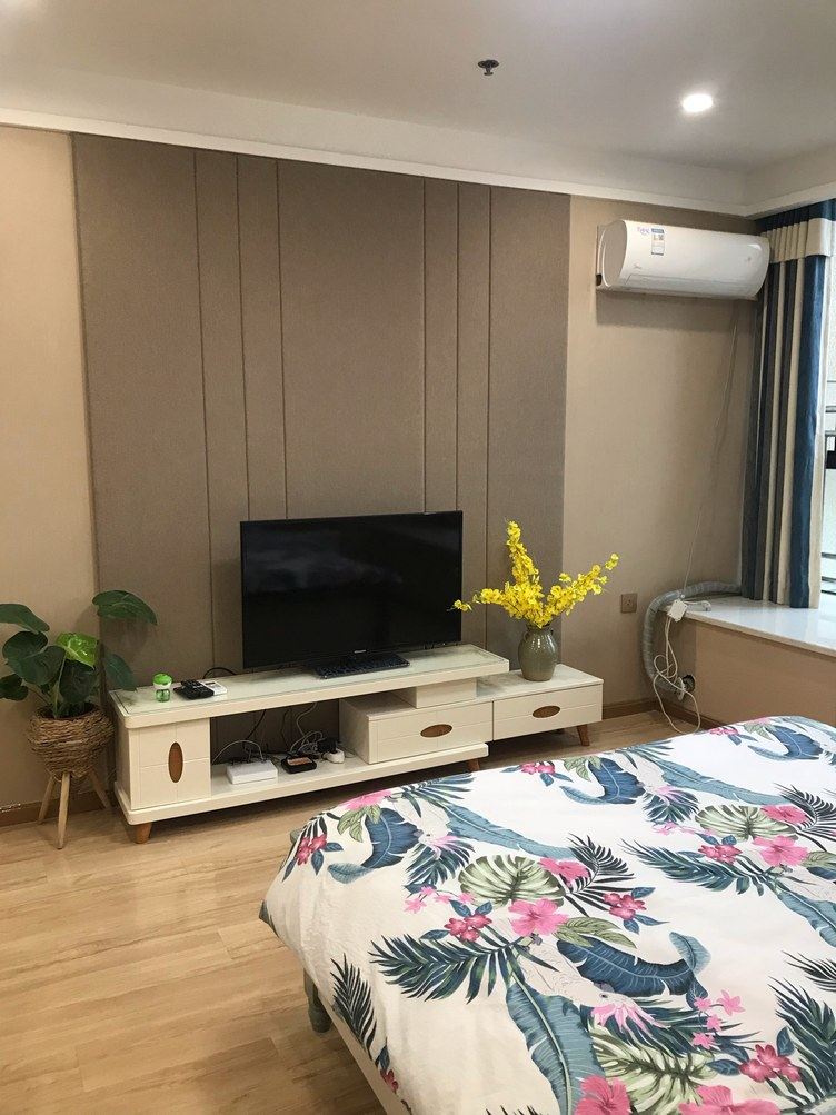 欢乐一室大床房