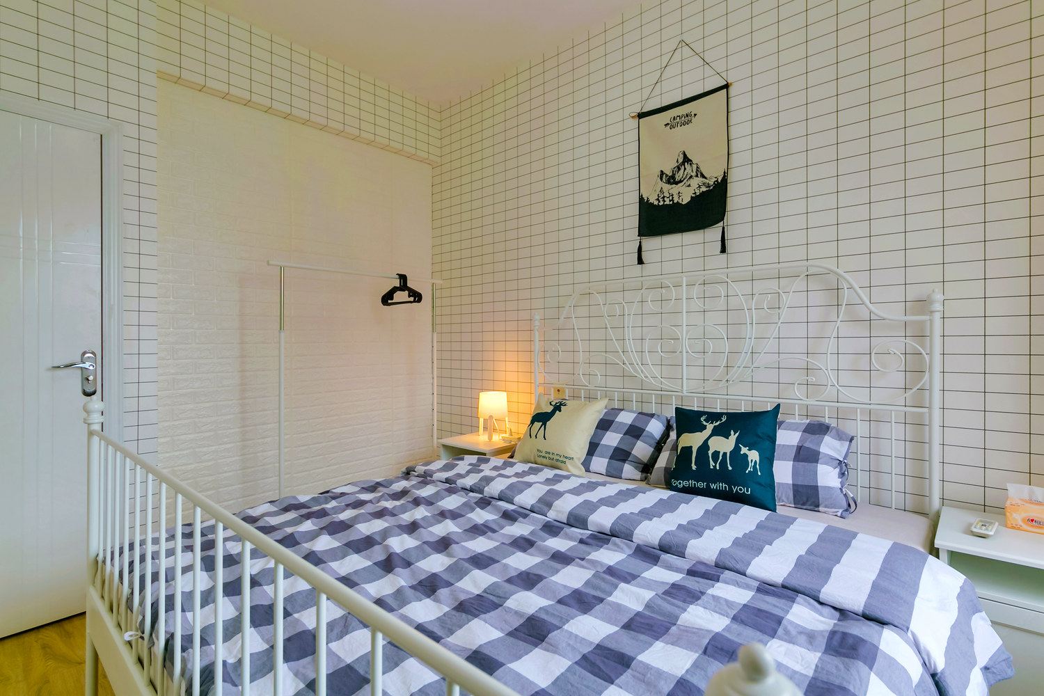 成都地铁旁温馨小屋(3号店)