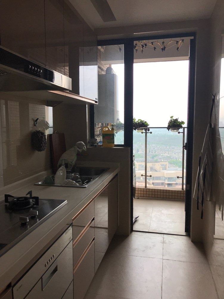 河景房
