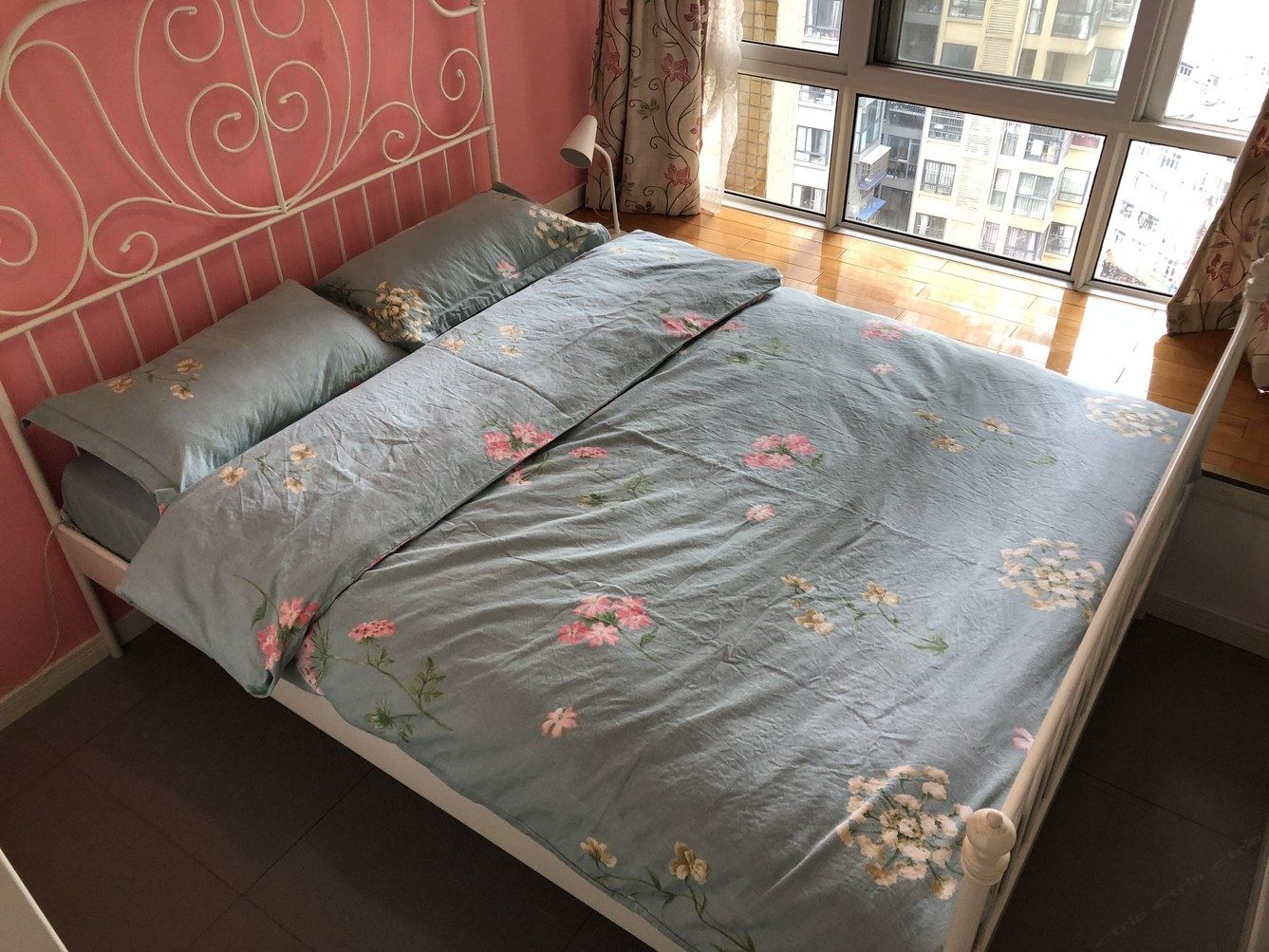 骄花公寓