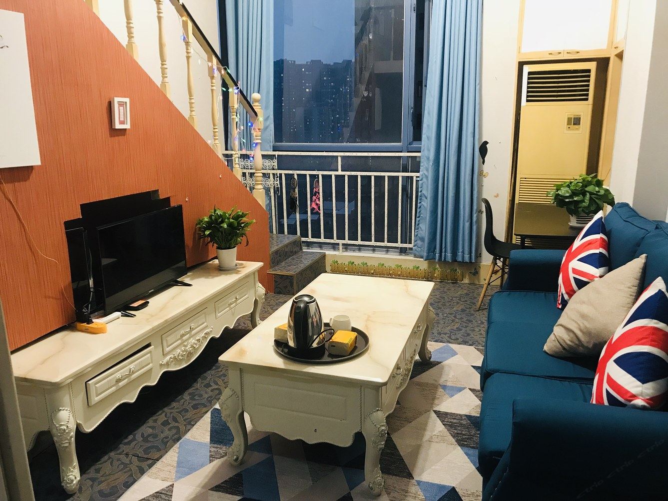 精致loft一室一厅套房